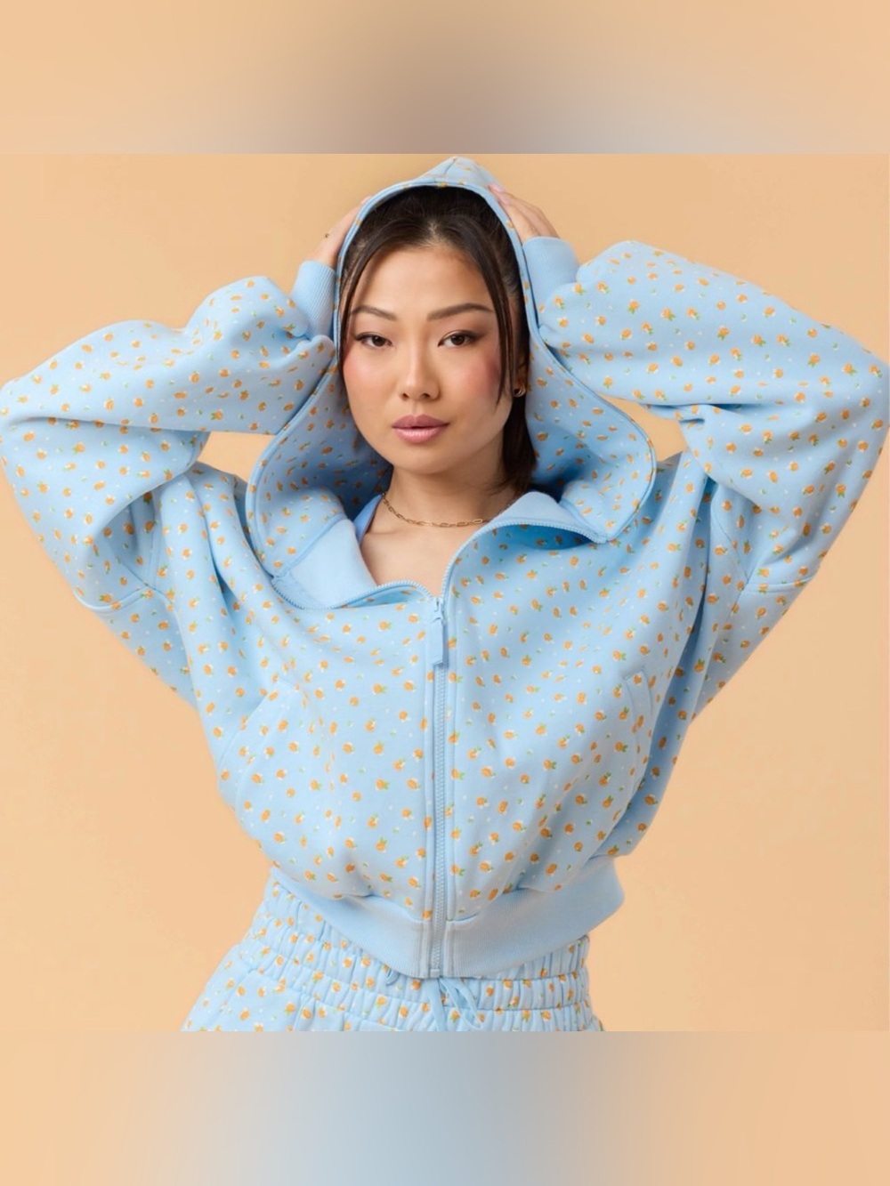 NWT Sz M Blogilates Women's Marshmallow Full Zip Hooded Sweatshirt - Blue Citrus